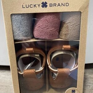 NEW. Lucky Brand Crib Shoe Girls 6-9 months with 3 Pc knee high socks